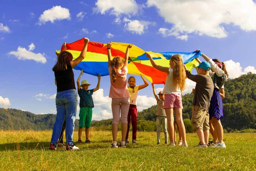 Fit für die Zukunft: Wie unsere Kinder spielend die Welt erobern