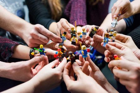 Spielzeug trifft Sport: Die faszinierende Welt der Lego-Stadien und Fußballfiguren