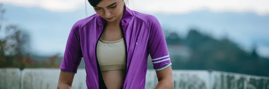 Moderne Sportbekleidung für Damen: Performance, Stil und Innovation im Fokus